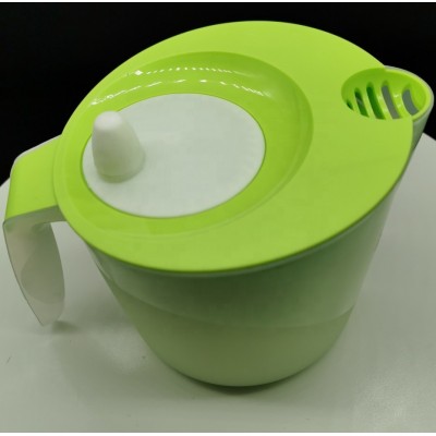 Kitchen Salad Tools Plastic Manual Vegetable Draining Salad spinner